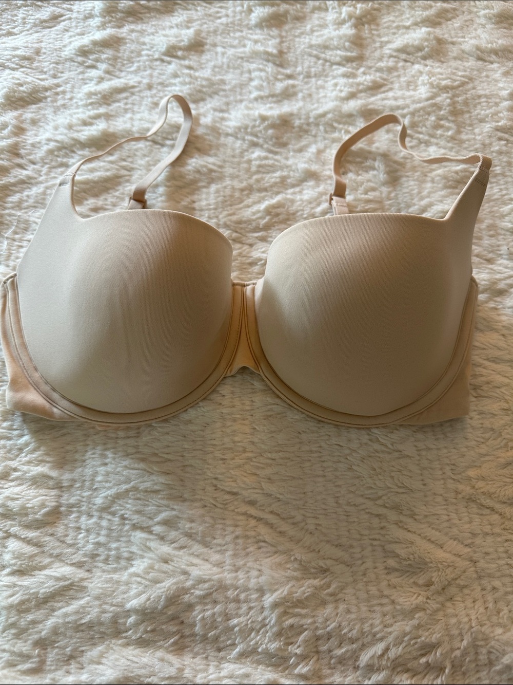 SKIMS Nude Toned Smooth Molded Demi Bra NWOT